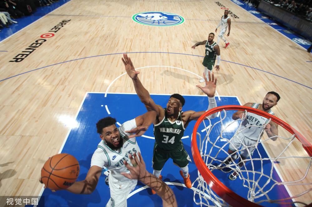 凭借稳健的 凭借稳健的