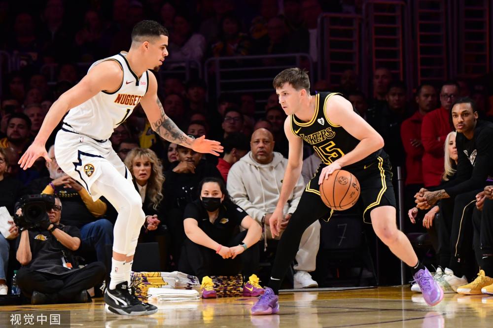 这位年轻锋 这位年轻锋