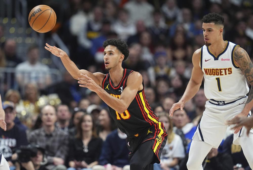 足球从来不 足球从来不