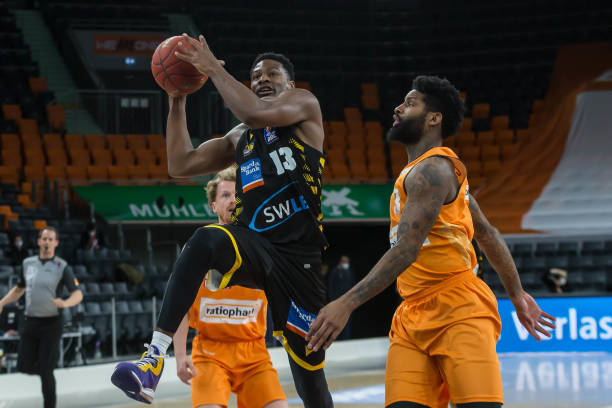 他的进攻参 他的进攻参