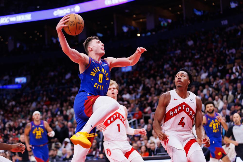 励着无数青 励着无数青