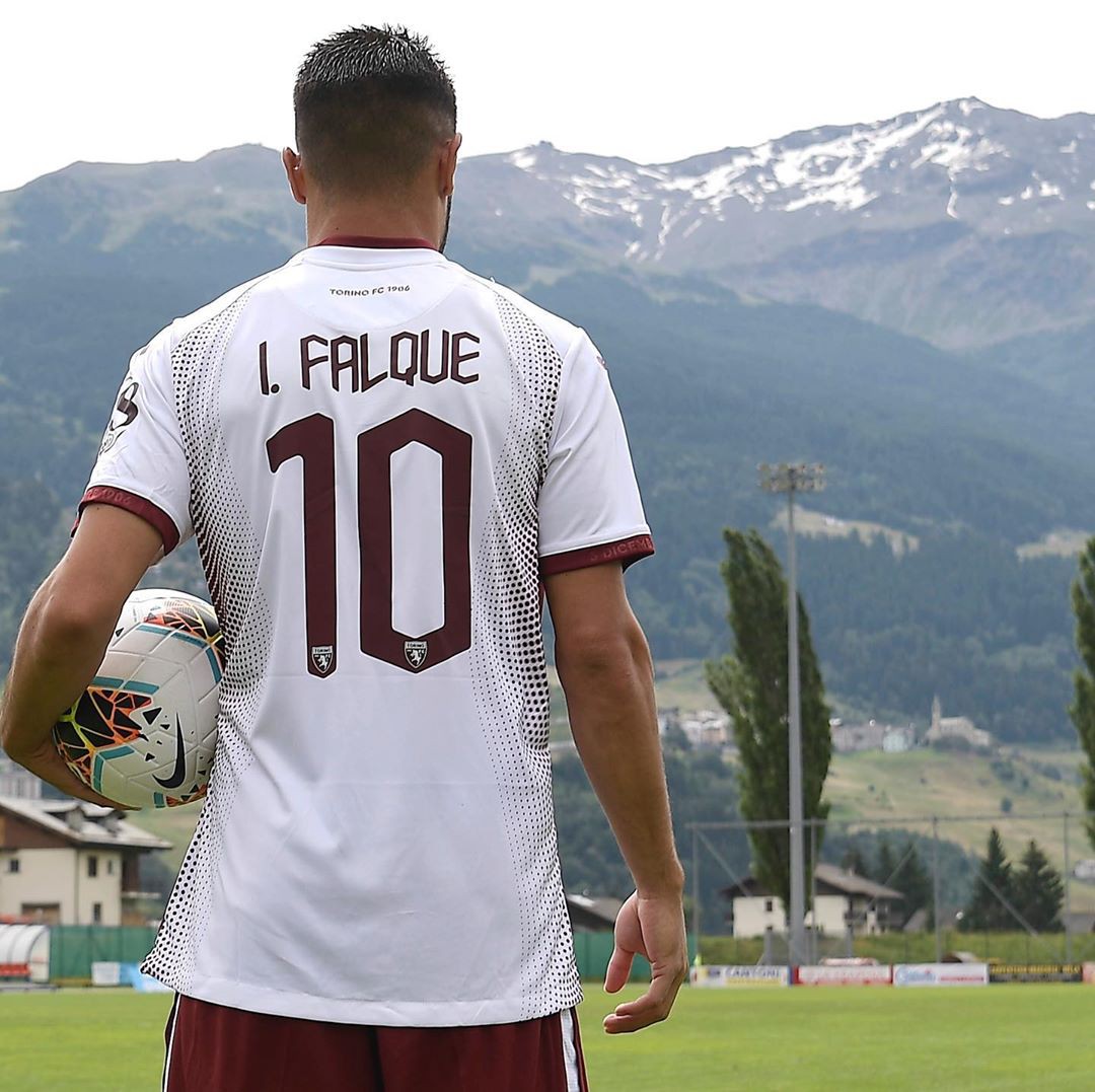 何杰在备赛 何杰在备赛