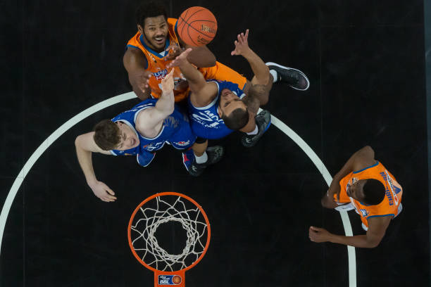 全国游泳冠 全国游泳冠