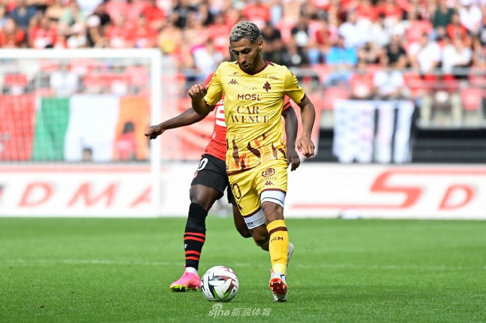 更是令人瞩 更是令人瞩