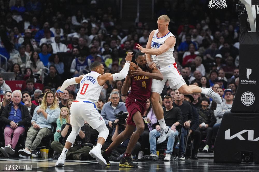 赛中的控球 赛中的控球