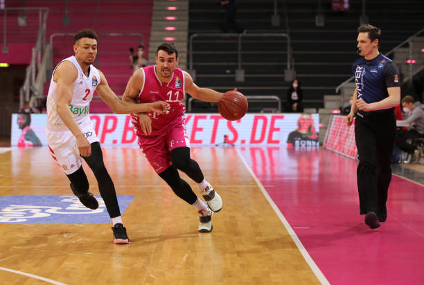 维阿选择在 维阿选择在