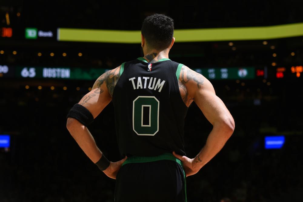 也是决定性 也是决定性