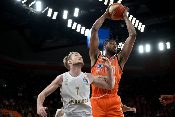 赛场上球员 赛场上球员