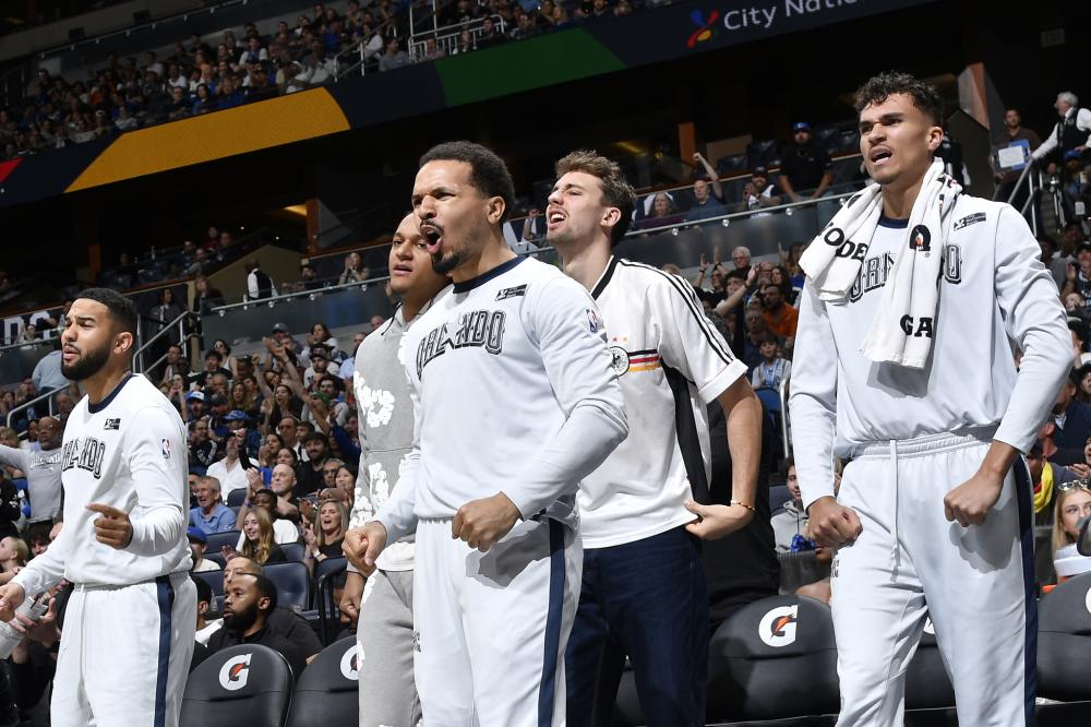 当初被湖人视作比卡鲁索还出色！才24岁，现在就去海外联赛打球了